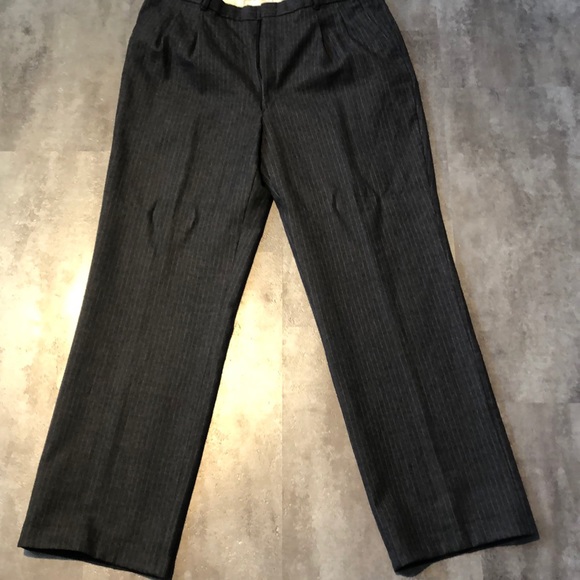 44R Pierre Cardin Grey Virgin Lambs Wool Suit - Picture 6 of 7